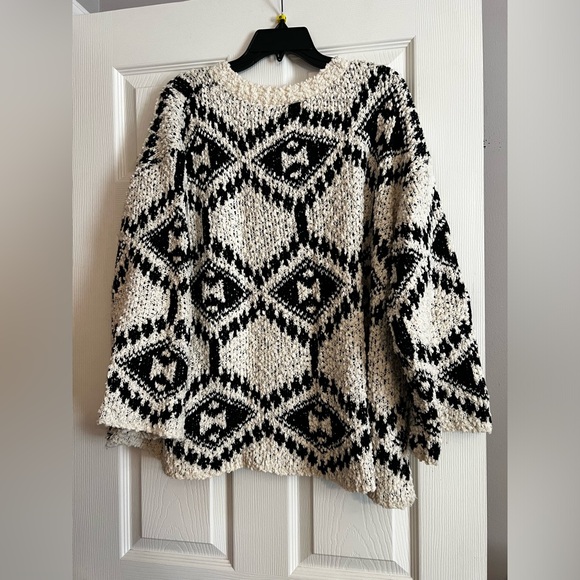 POL Sweater—Size Large - Picture 3 of 3